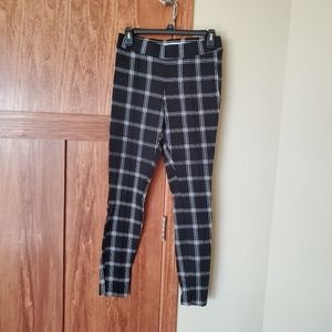 Old Navy Patterned Stevie Pants